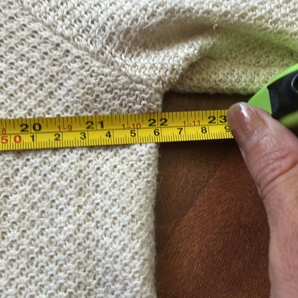 EUC Gap boat neck khaki knit light sweater - Picture 7 of 12